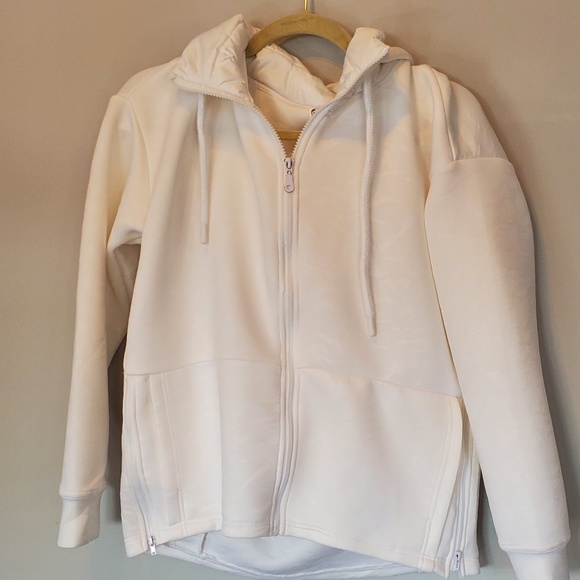 FABLETICS HOODIE - Picture 1 of 6